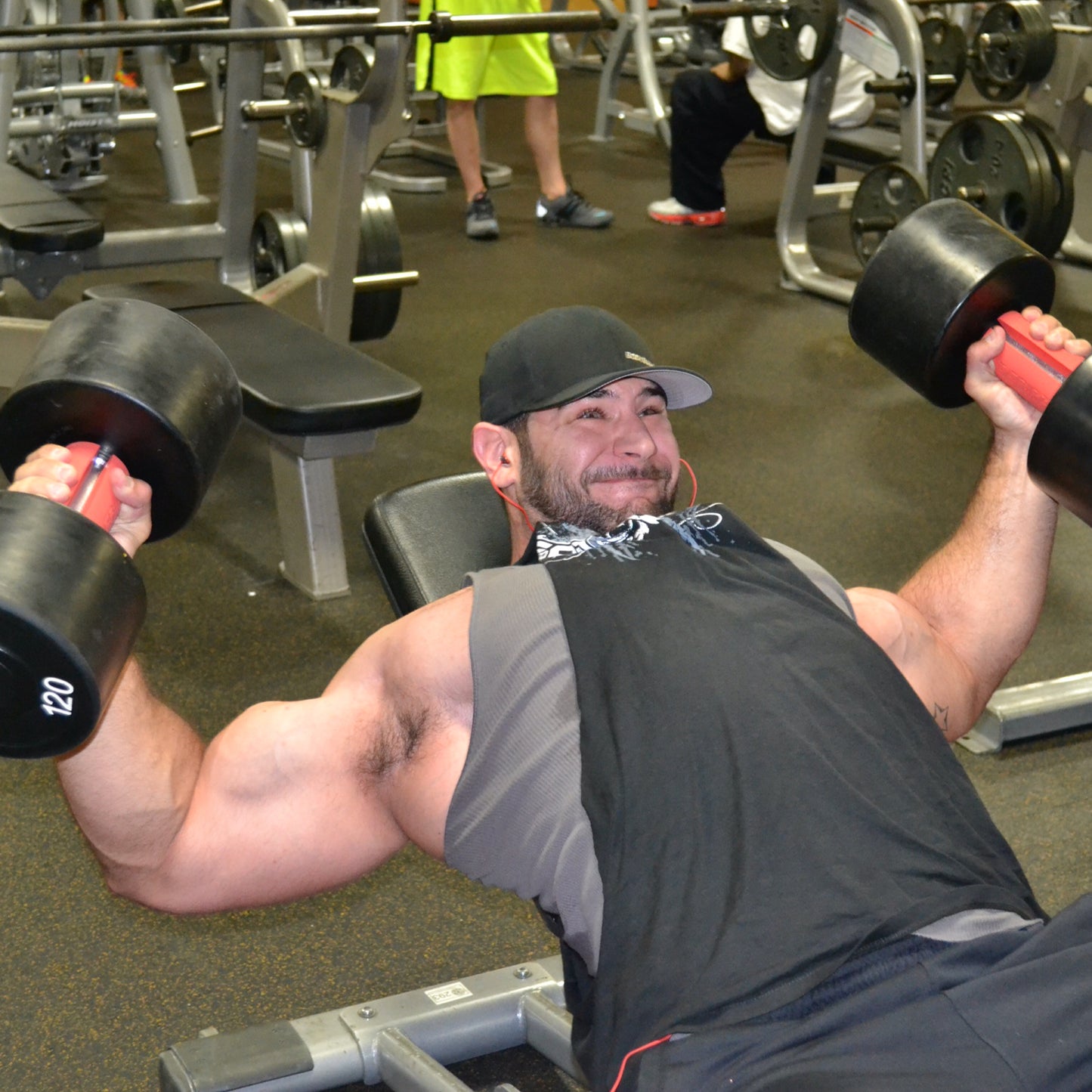 Powerlifting with Fatgripz Extreme Fat Gripz fat grips bigger biceps grip strength dumbbell grips barbell grips strength training equipment